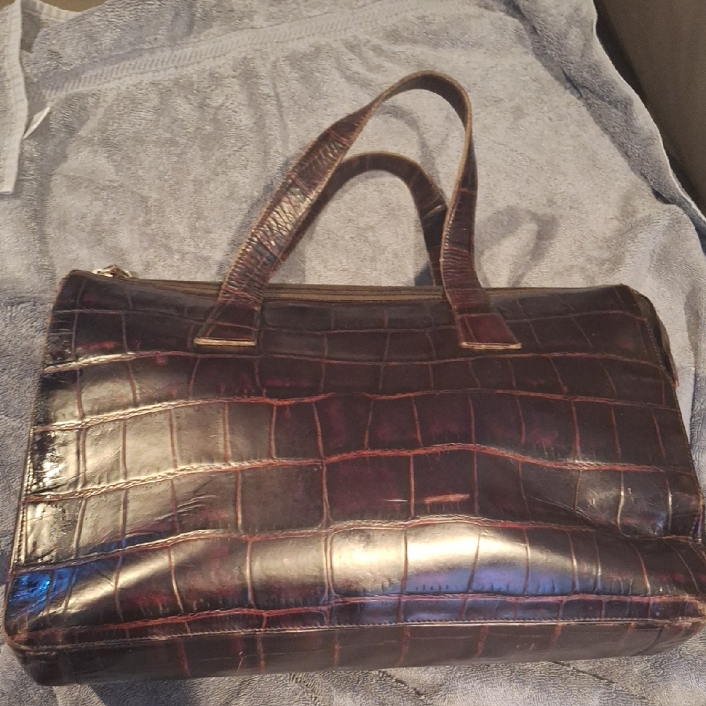 Francesco Biasia Elegant  Leather Bag